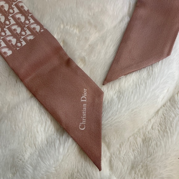 Headband - Picture 8 of 9